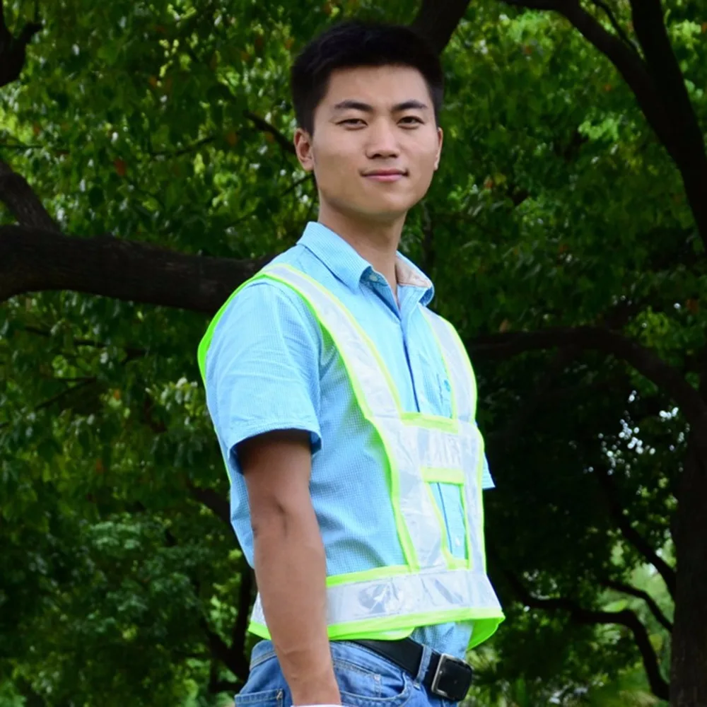 Reflective Vest V-Shaped Safety Waistcoat Reflective Light-emitting Vest For Traffic Running Camping Outdoor Safety Clothing Reflective Vest V-Shaped Safety Waistcoat Reflective Light-emitting Vest For Traffic Running Camping Outdoor Safety Clothing