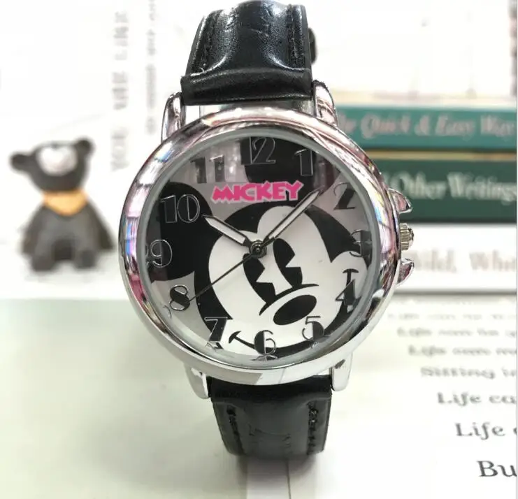 Новые Детские Кварцевые часы с милым Микки Маусом для девочек и мальчиков, часы с Минни Маус, черные часы - Цвет: Черный