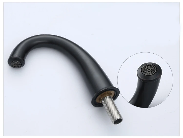 4541943429_813685065