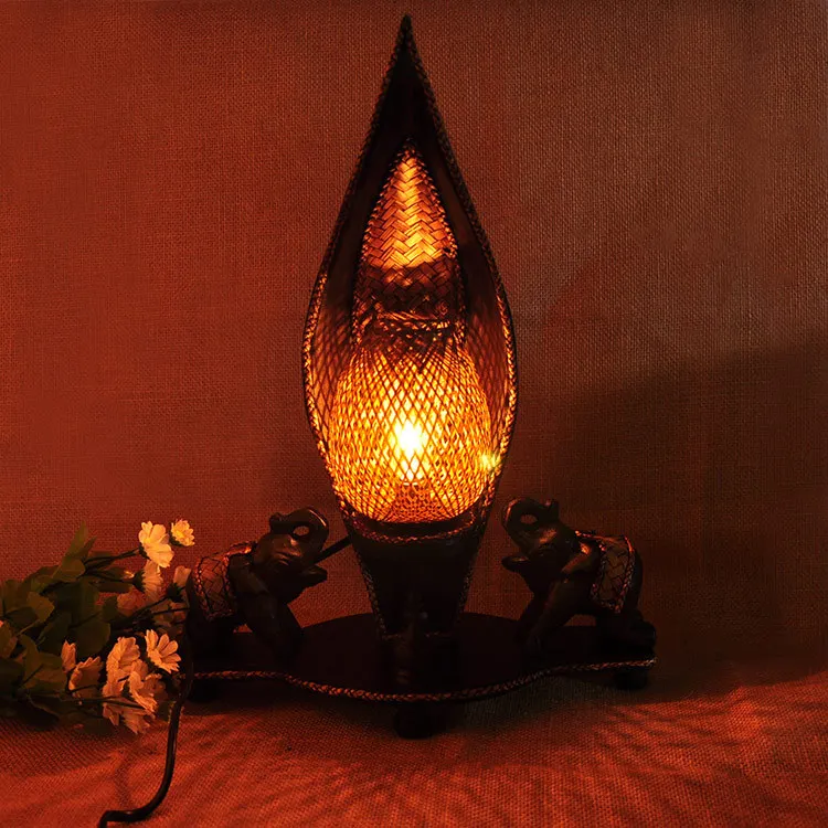 Прикроватная лампа для Юго-Восточной Азии, настольная лампа для гостиной, Таиланд, ретро, Китайская классическая настольная лампа