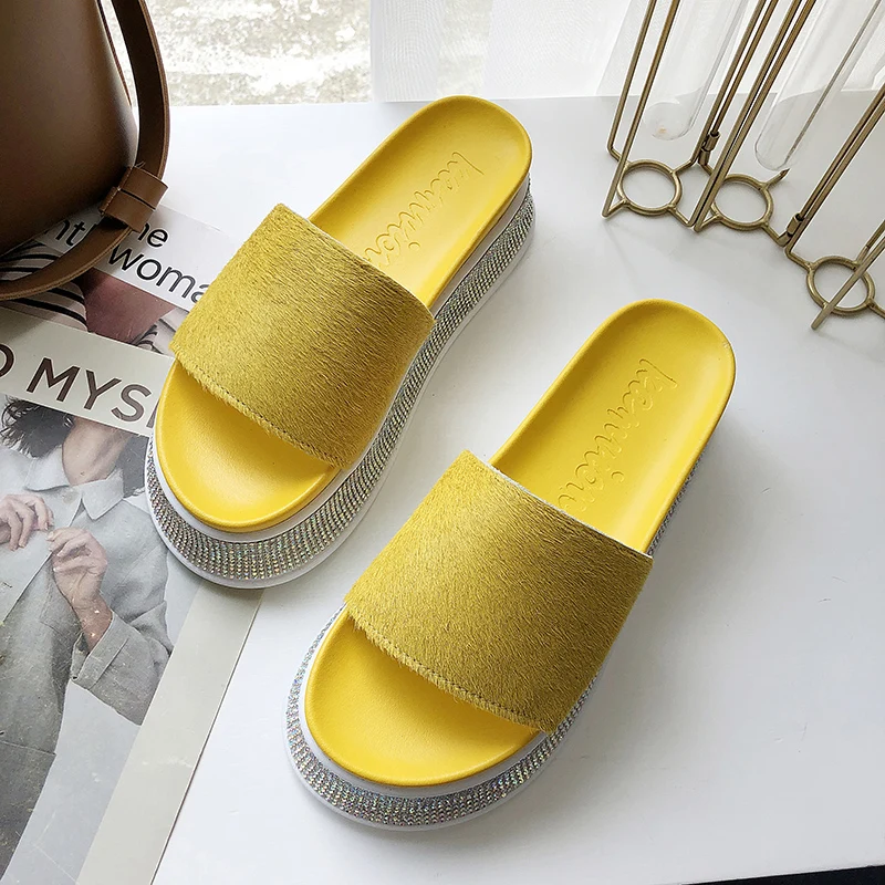 

2019 Women Summer Platform Slippers Beach Flip Flops Peep Toe Sandals Glitter Sandals Platform Ladies Shoes zapatos mujer