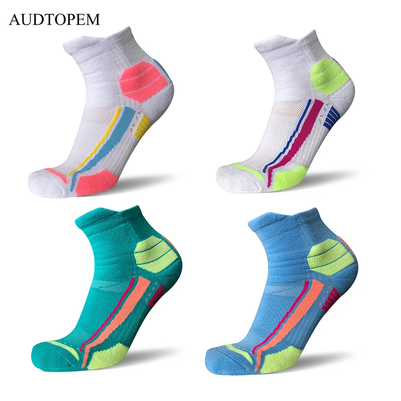 

1pair/bag Male Outdoor Sports Running Socks Boy Colored Thermal Socks Hiking trekking Socks for Men Women 2019 New Fashion Style