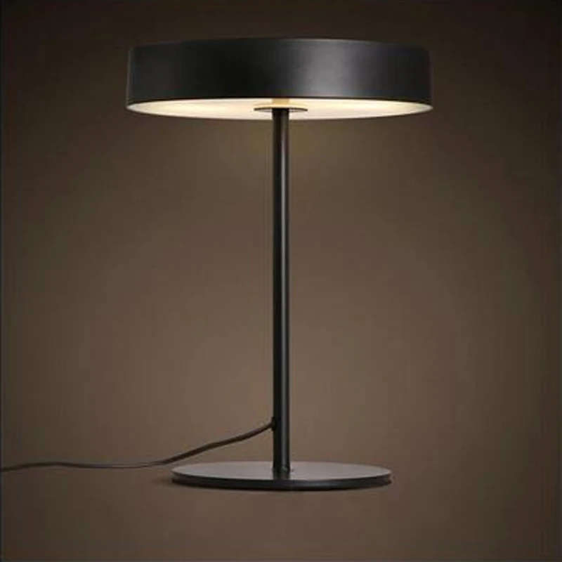 

Modern Desk Light Simple Study Desk Lamp Nordic Bedroom Bedside Decoration Lamp Creative Living Room Light Personality Lamps