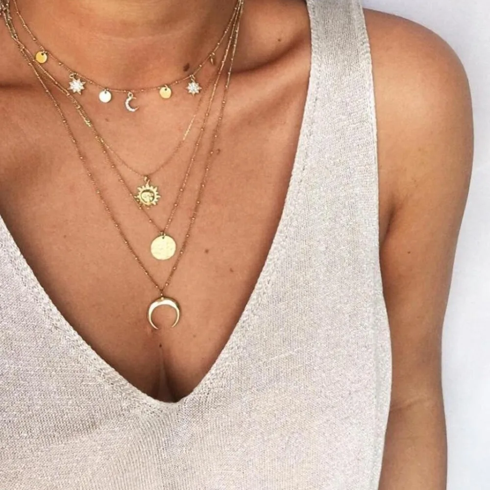 

necklace Moon Horn Round Disc Set WithPendant Four Necklace Clavicle Chain elegant freshion mini women jewely @9