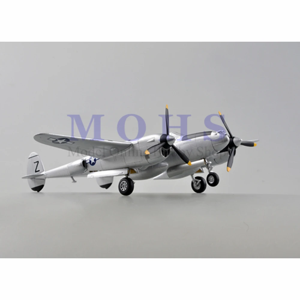 Легкая модель 36432 1/72 собранная готовая масштаб самолета P38 Warbird Lightning P-38 |