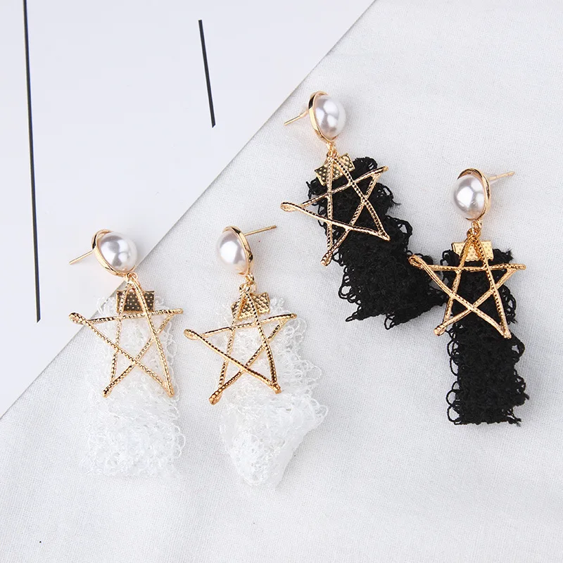 

Wholesale Sales Fashion New Listing Punk Earrings Black / White Lady Lace Double Cloth Five-pointed Star Pearl Ladies Earrings