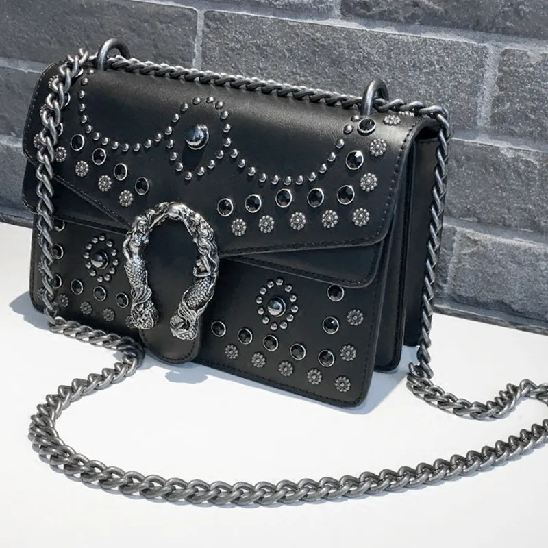 

Luxury Brand Fashion Rivet Chain Women Casual Shoulder Bag Messenger Bag Retro Female Big Bag\Handbag Ladies Flap Motorcycle Bag