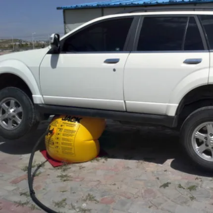 ARRIVAL 3 Ton Exhaust Air Jack And Inflatable jack ( CE certificate )