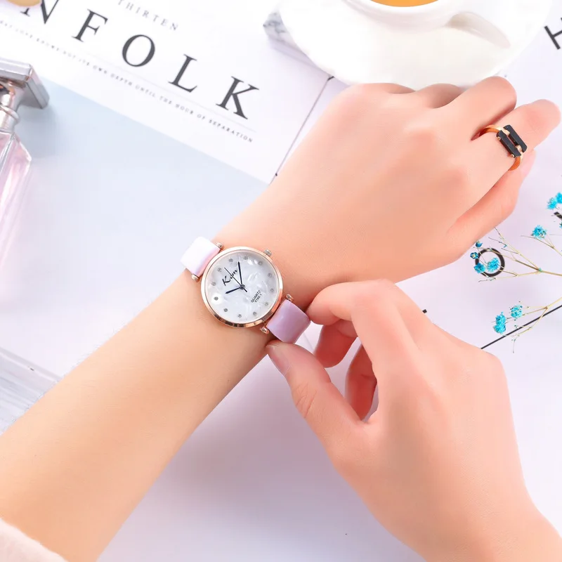 

2018 WristWatches Ladies Girls Clock Dial Leather Band Analog Alloy Quartz Wrist Watch