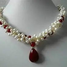 Благородство удача женщин красивый красный камень белый жемчуг ожерелье Серебряный крючок