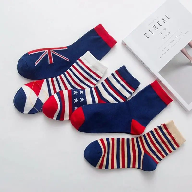 

2019 new British style men's socks striped Stars Deodorant Casual Breathable Cotton socks fashion casual happy art socks
