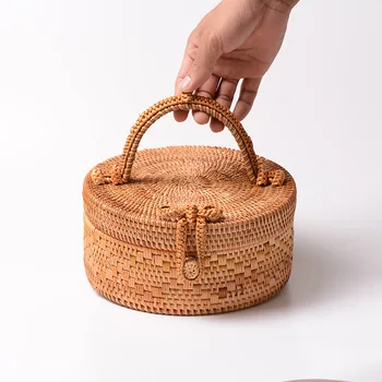 

Women's handbags ins Vietnam handmade hand-woven rattan bag retro round storage box 2019 new straw clutch bag