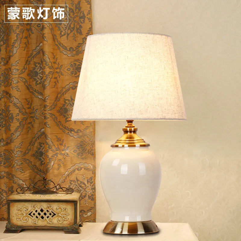 

TUDA Free Shipping American Pastoral Simplicity Ceramic Table Lamp High Grade Cloth Shade Table Lamp For Foyer Bedroom Bedside