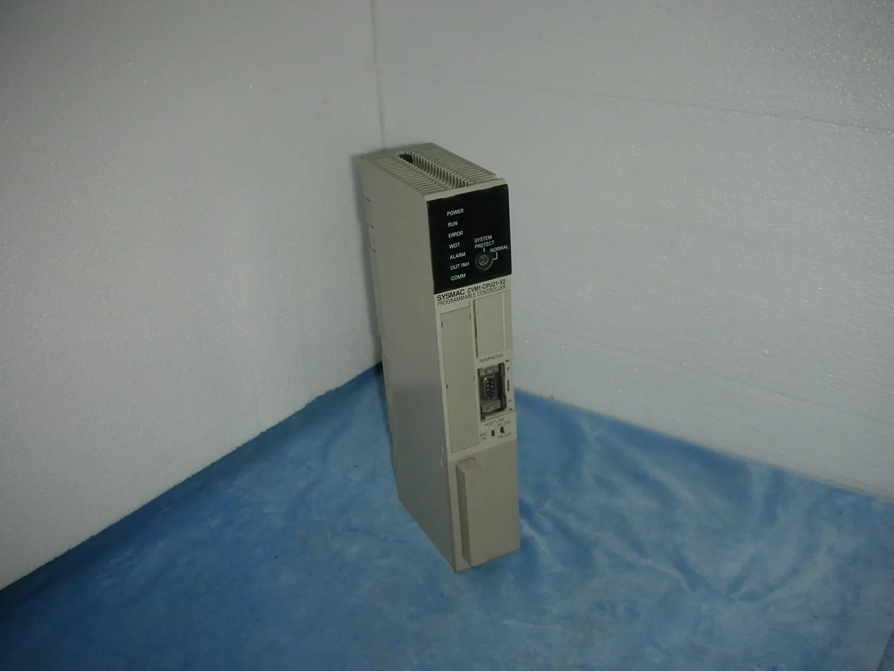 

1PC USED OMRON OMRON CVM1-CPU21-EV2 PLC physical map