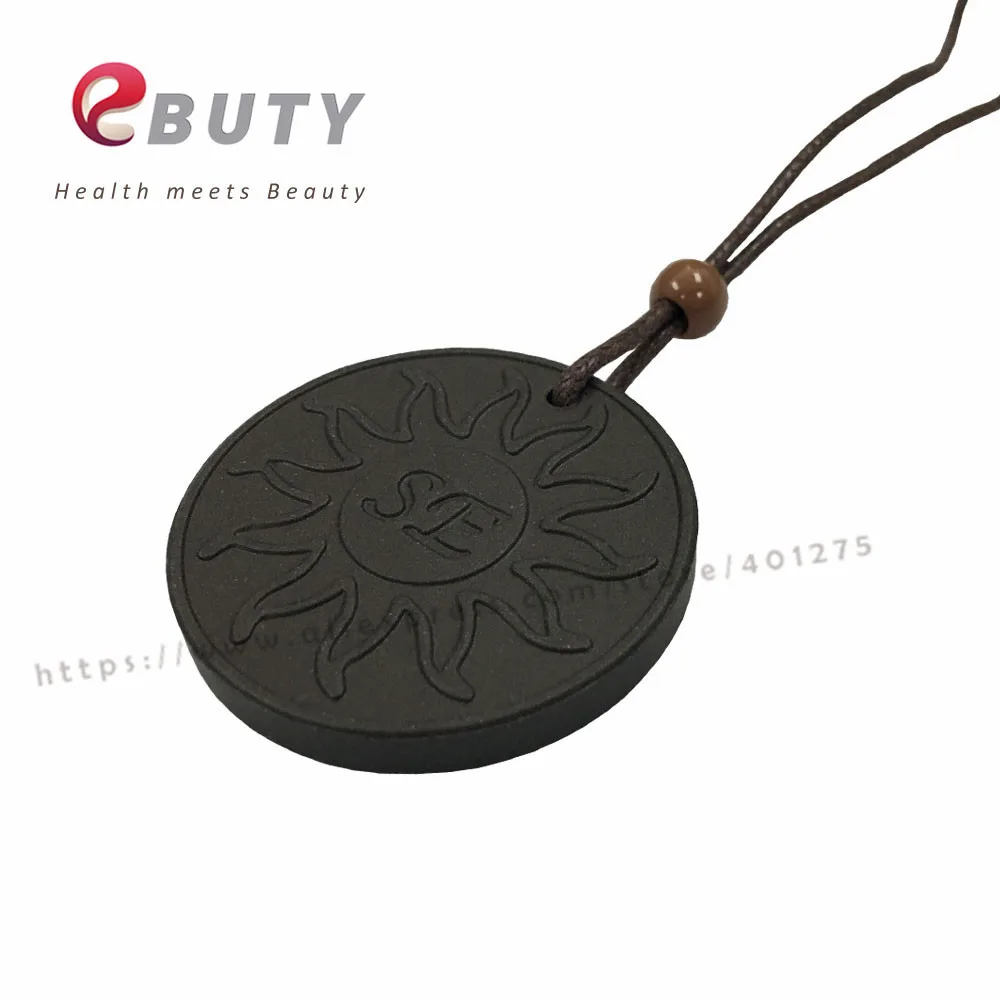 SE Pendants 04