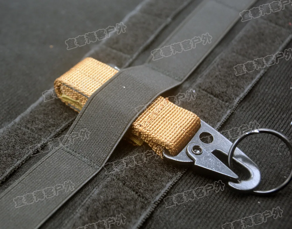 Storage-display-poster-armor-armband-finishing-cloth-wall-display-Board-hook-Tactical-Morale-military-Army-Patches (2)