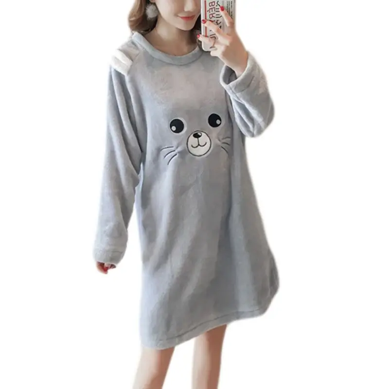 Женская зимняя плотная фланелевая ночная рубашка с длинным рукавом, милая пижама с рисунком медведя из мультфильма, милая свободная одежда для студентов до колен N - Цвет: NO.E