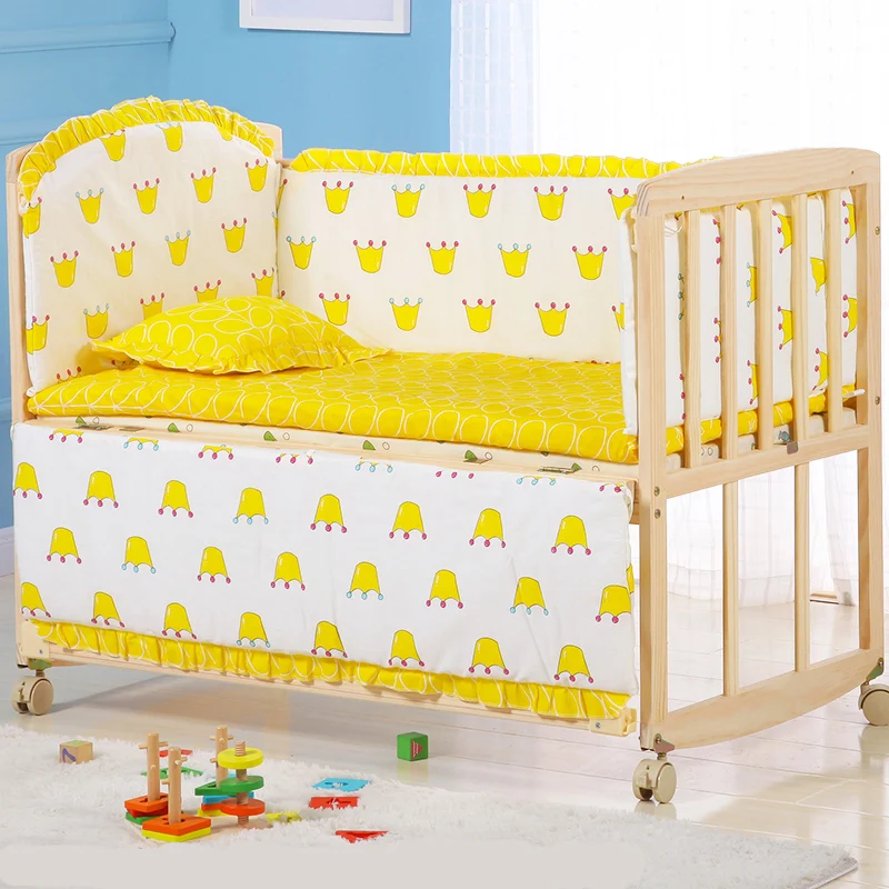 Natural Soild Wood Baby Multi Function Portable Bassinet Bed Crib