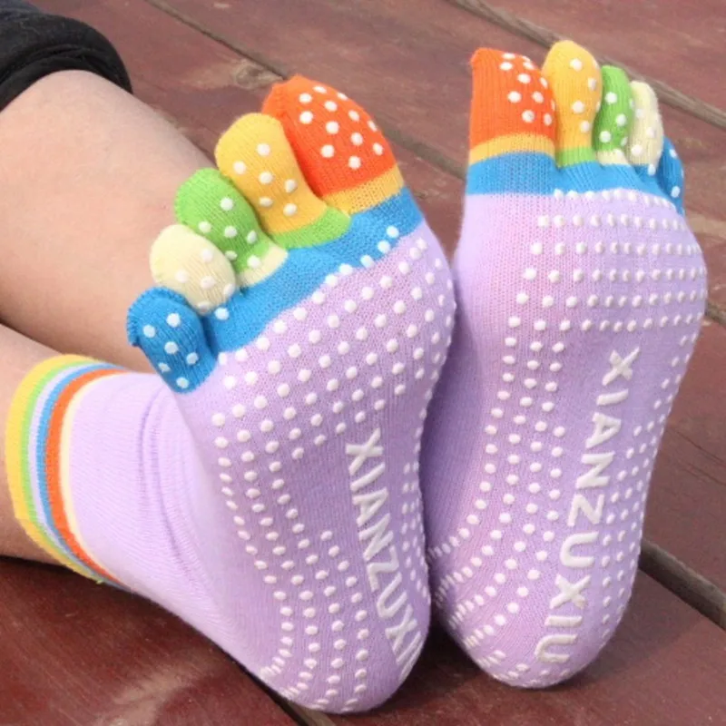 

2018 New Sports Colorful Professional Yoga Socks Fitness Cotton Toe Socks Women Pilates Sock Non-slip Dance Pilates Sox ladies