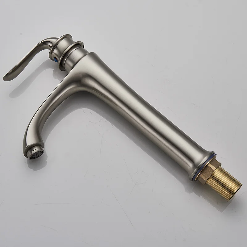 Kitchen-Faucet-Brushed-Nickel-Single-Handle-Single-Hole-360-Degree-Rorate-Mixer-Sensor-Faucet (1)
