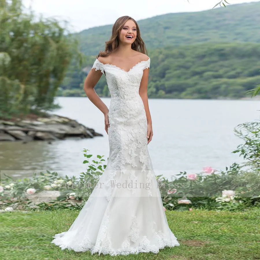 

Flirty Off the Shoulder Wedding Dress White Lace Mermaid Design Appliques Zipper Back with Button Bridal Gowns