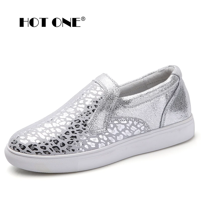 branded flat footwear for ladies