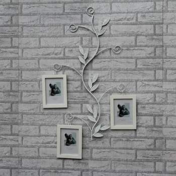 

Wrought Iron Frame Solid Wood 7 Inch Photo Frame Creative Photo Wall Decoration
