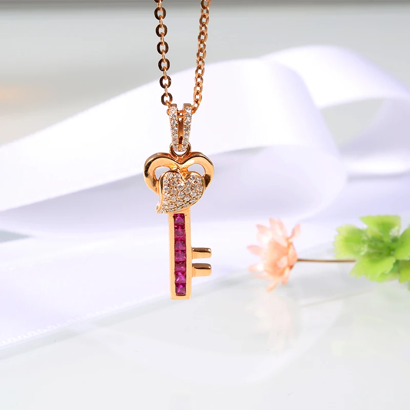 

Robira Hot Sell Heart Key Necklaces Pendants Elegant Natural Ruby Floating Charm Wedding Pendants 18K Rose Gold Women Jewelry