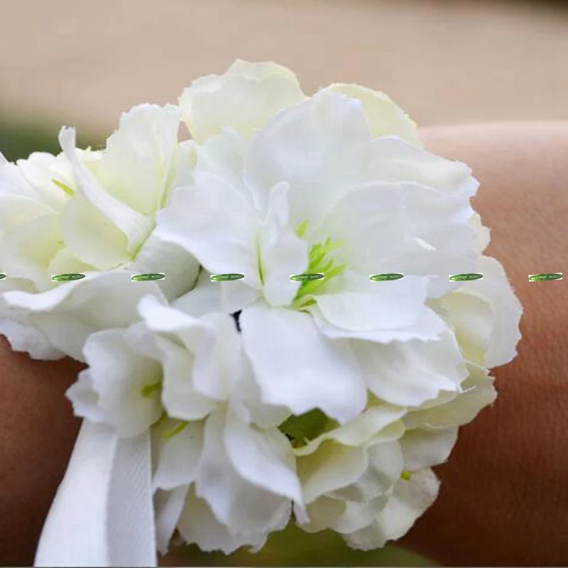 Por White Corsage Flowers Lots Christmas Silk Artificial Cherry Blossom Boutonniere Wedding Decor Bride Wrist Corsage Flower White Pink Fl5294