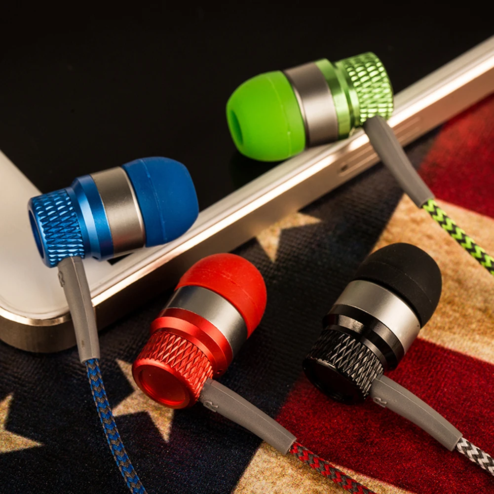 

3.5mm aux In-ear Earphone sound quality music Headphone Earbuds Headset with Volume Control for smart mobile phones