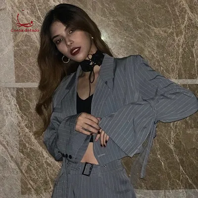 Ins new vertical grille horn hip-hop small suit two-piece female casual navel exposed fashion suit trend Ins new vertical grille horn hip-hop small suit two-piece female casual navel exposed fashion suit trend
