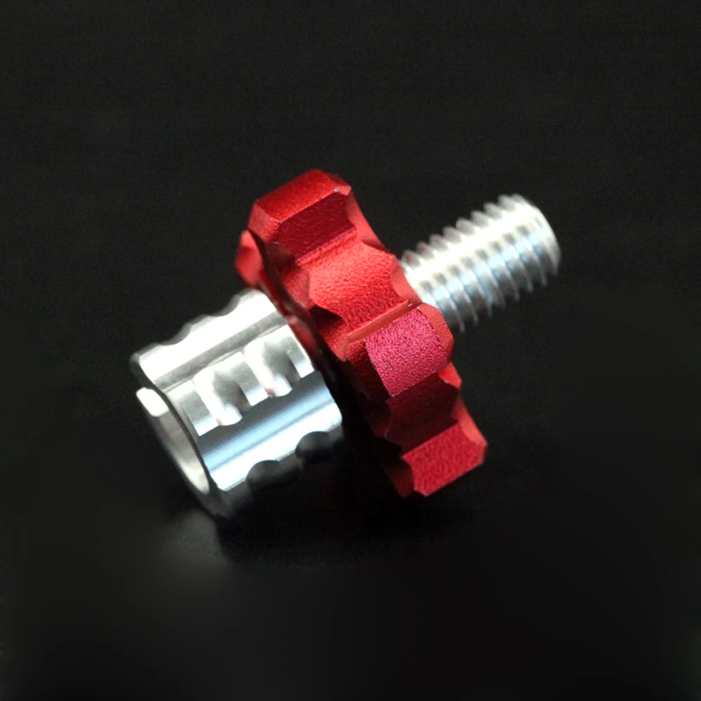 

Clutch Cable Wire Adjuster Screw For BAJAJ Pulsar 200 RS/NS 180 150 Motorcycle Adjusting Bolt M8