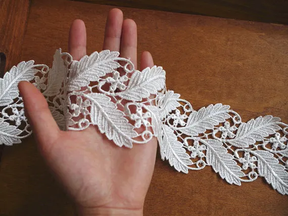 

venice lace trim with leaves design for one yard, LT002VE