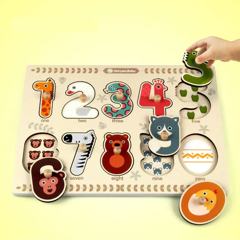 

Free shipping Kids wooden toy Digital cartoon animal shape hand grabbing plate jigsaw puzzle early childhood animal puzzle toy.