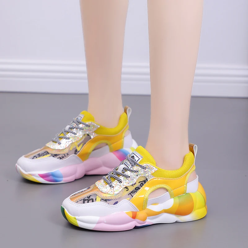 Летние Стильные Розовые и желтые цветные кроссовки на платформе с круглым носком; обувь для папы на высоком каблуке; женские теннисные туфли; Размеры 35-40