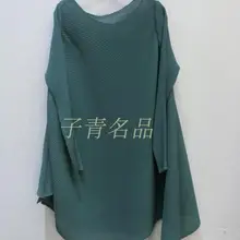 Модная однотонная блуза с длинным рукавом и асимметричным вырезом Miyake