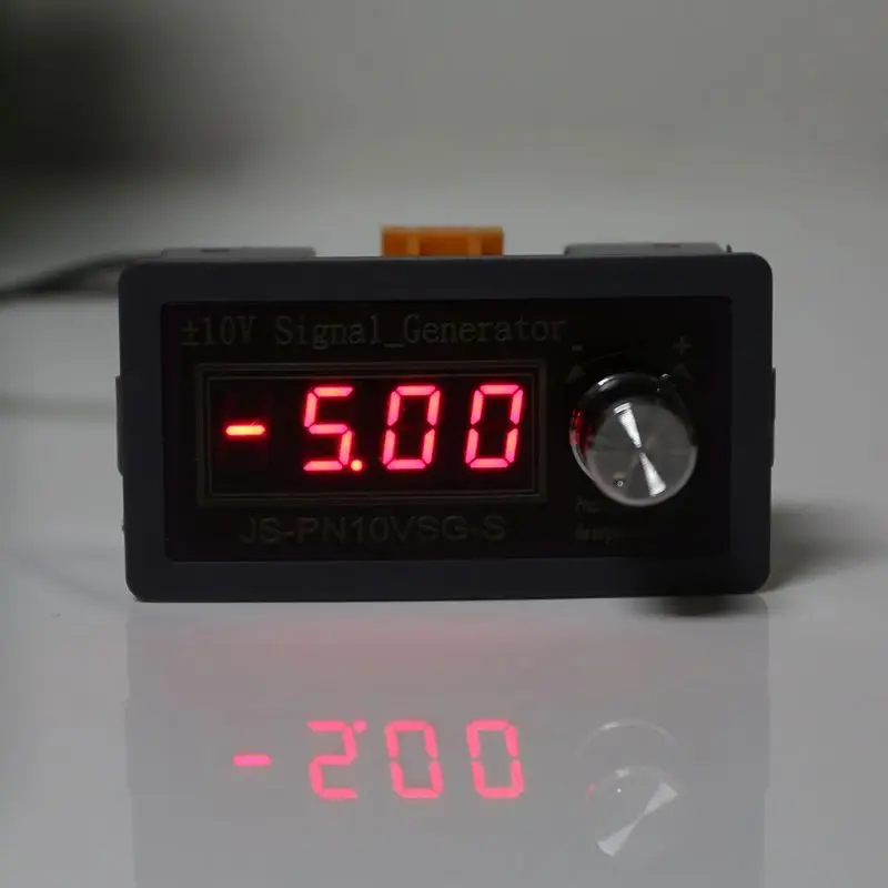 +/-10 V регулируемый аналоговый симулятор напряжения Источник генератора сигналов ЦАП выход