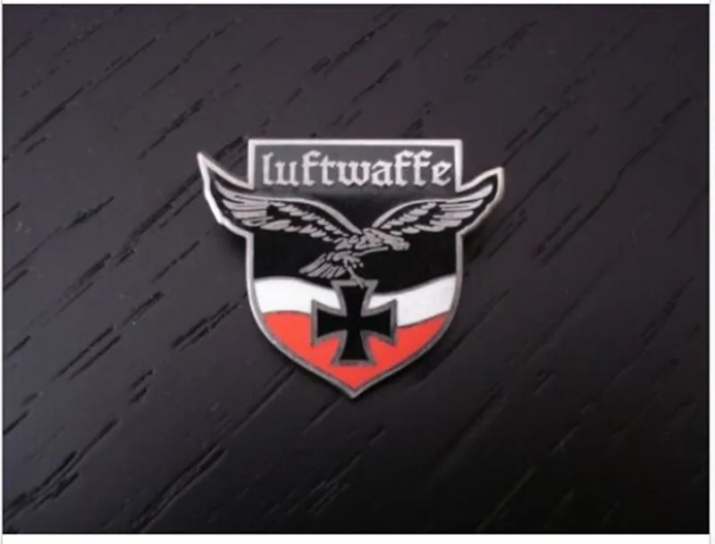 

Germany Iron Cross Medal World War II German Empire Eagle Emblem With Safety-Pin Arm-Badge Souvenir Medal