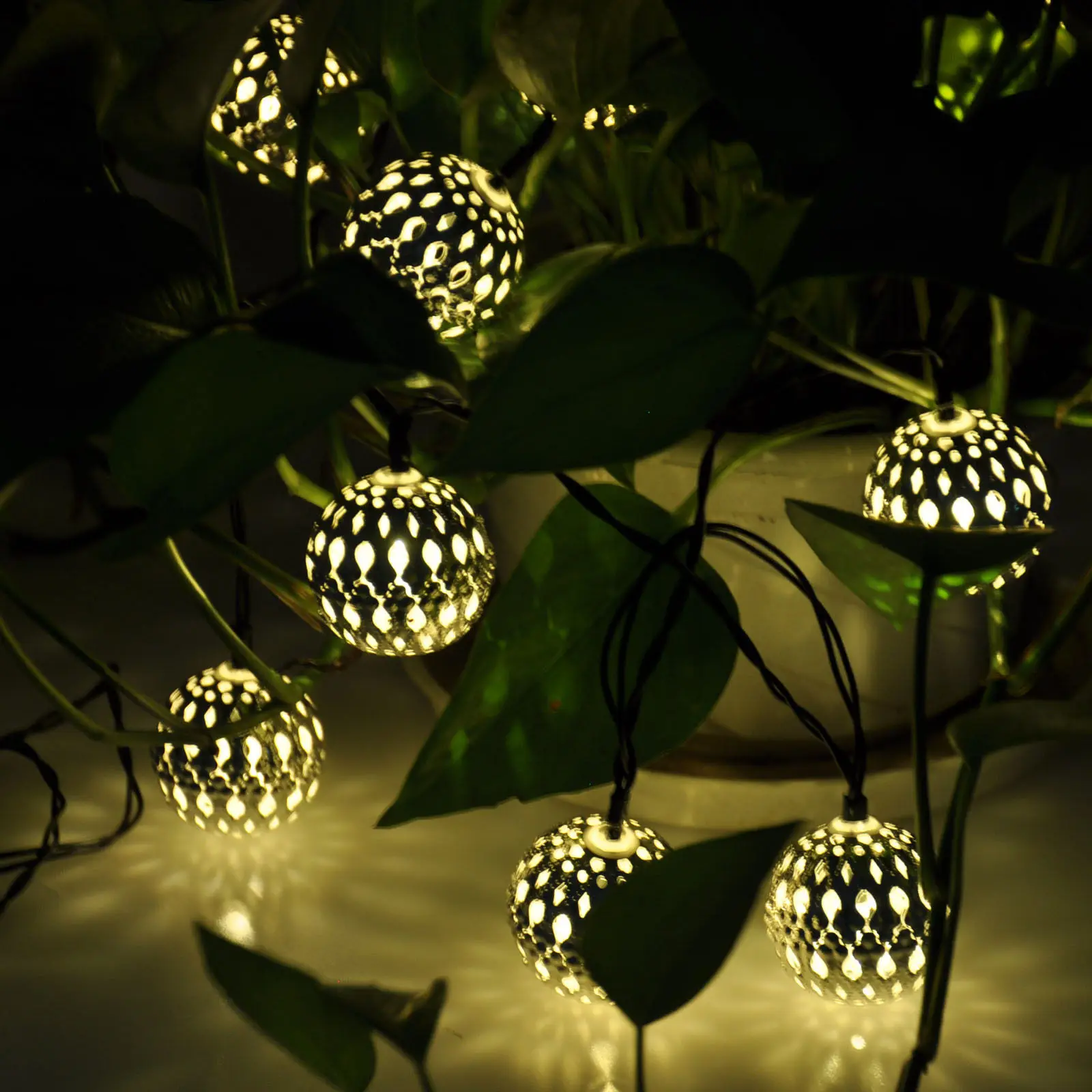 New Set Of 10 Solar Led Lights Moroccan Globe Lanterns Indoor Ae Getsubject
