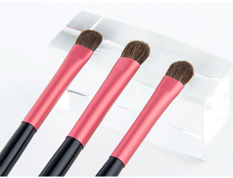makeup brushes  (4)