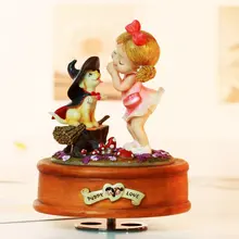 Вращающаяся музыкальная шкатулка любовь креативный подарок на день рождения подарок на день Святого Валентина