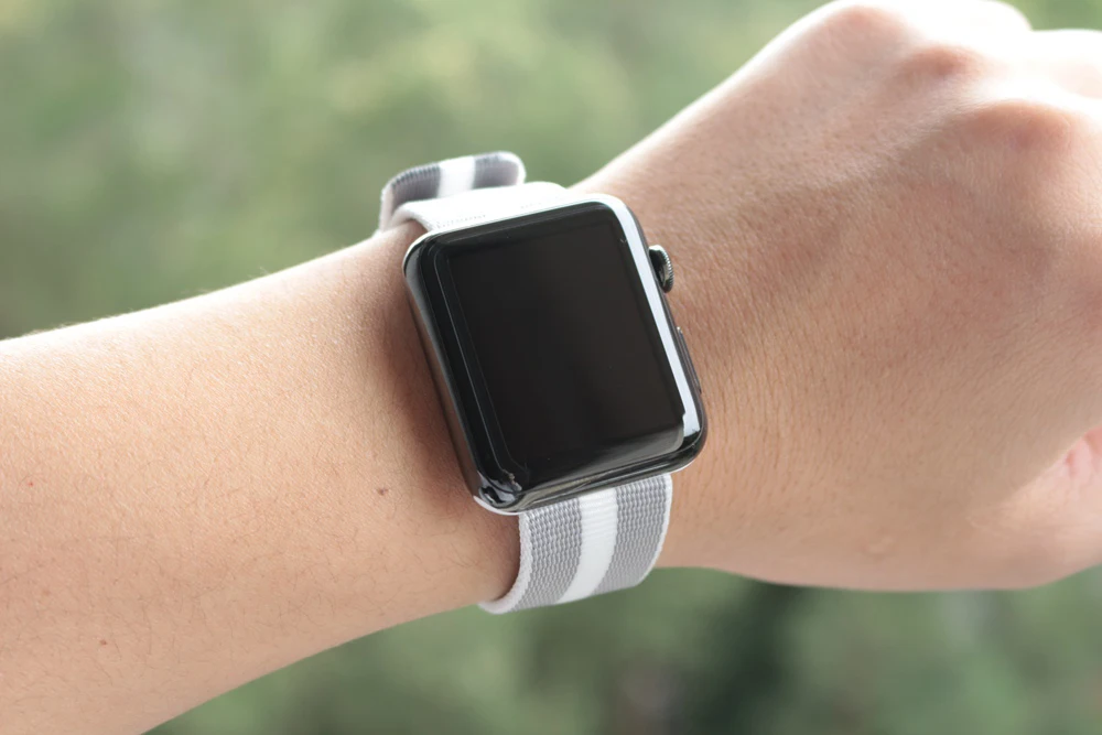 URVOI ремешок для Apple Watch series 5 4 3 2 1 тканая нейлоновая ткань-как на ощупь ремешок для iWatch new pride edition Классическая пряжка