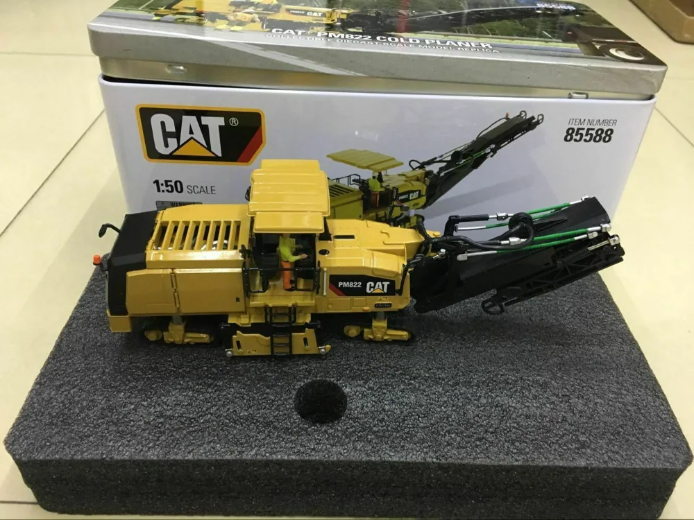 Гусеница Cat PM822 холодная строгальная установка 1:50 бренд Diecast Masters DM85588 новинка в