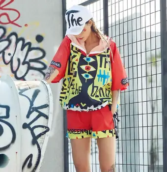 

Pre-Sale 2018 New Funny Printed Letter Women Set Zip Hooded Windbreaker Coat And Shorts Suit 2 Piece Set Hip Hop Dance Clothes