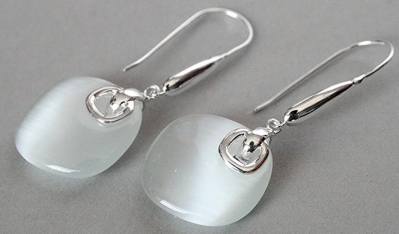 Lady Elegant White Opal 925 Silver Crochet Hook Dangle Earrings 1.8 