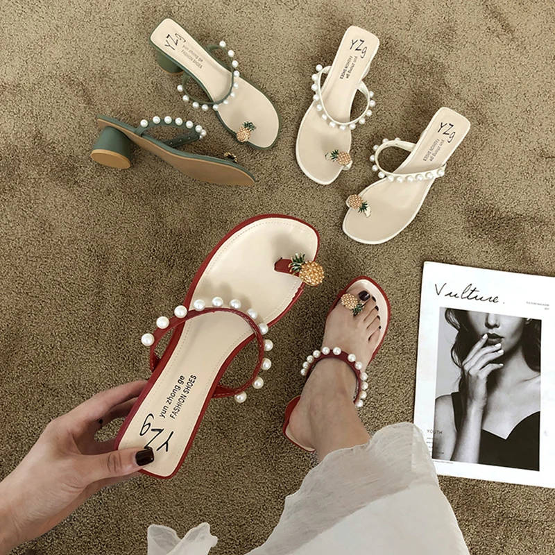 

Designer Summer Women Green Pearl Thong Shoes Brand Trend High Hoof Heels Pineapple Sandals Girls Beach Casual Round Toe Pumps