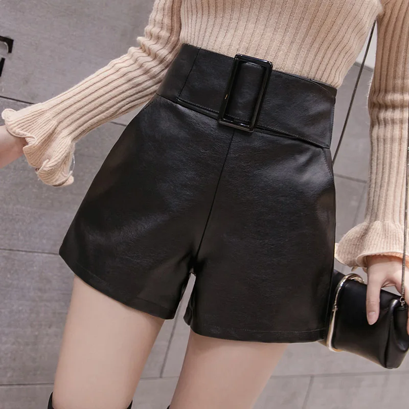 Корейские шорты из искусственной кожи для женщин осень зима Высокая талия широкие ноги короткие женские большие размеры сексуальные черные с поясом Короткие Femme - Цвет: Black