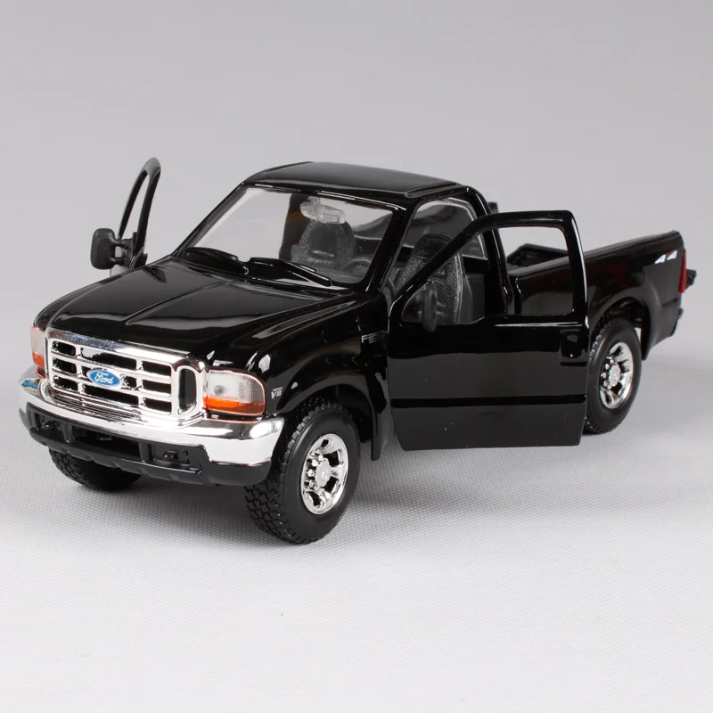 Maisto 1:27 1999 Ford F-350 F350 Super Duty Pickup Diecast модель автомобиля игрушка Новинка в коробке черный и красный 31937