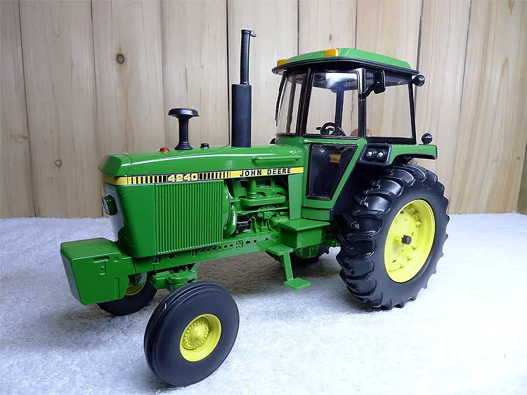 KNL HOBBY J Deere 4240 Тракторная модель грузовика из металла в американском стиле для