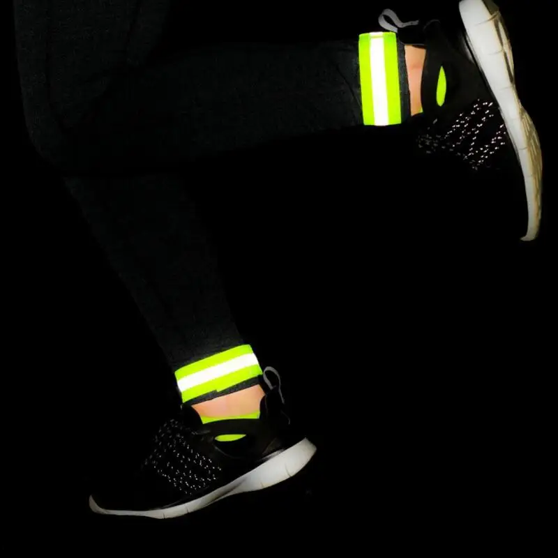 Refletivo de Segurança Reflectoras para Pulso Pacote de 2 de Alta Visibilidade Colete Ajustável Leve Elásticas Bandas Tornozelo Braço Perna 12 Reflectoras para Pulso Tornozelo Braço Perna
